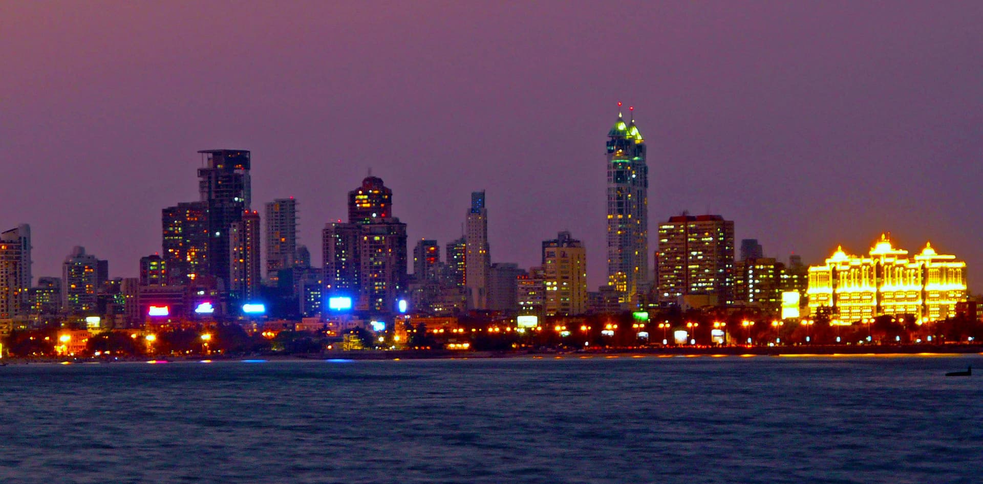 Best Things to Do in Mumbai: A Local's Guide to Culture, Cafés, and Coastlines