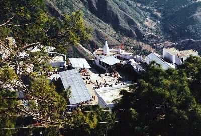 Ardhkuwari Cave — photo 1